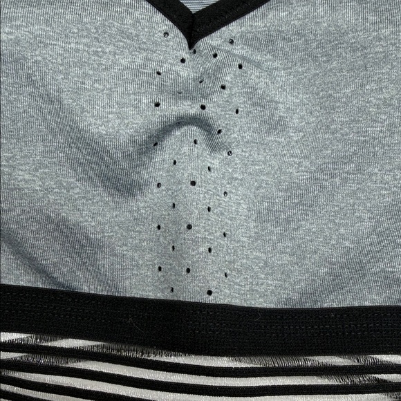 Nike Black and Gray Sports Bra - Picture 3 of 7
